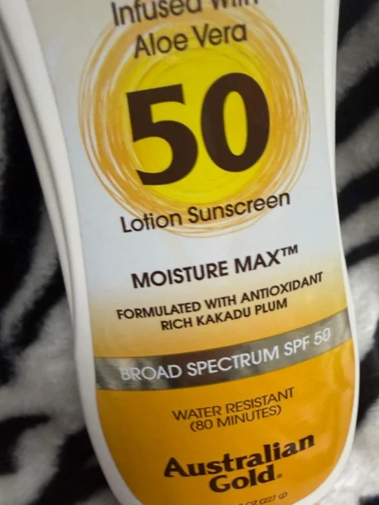 Australian Gold Aloe Infused SPF 50 Lotion Sunscreen - Picture 3 of 4